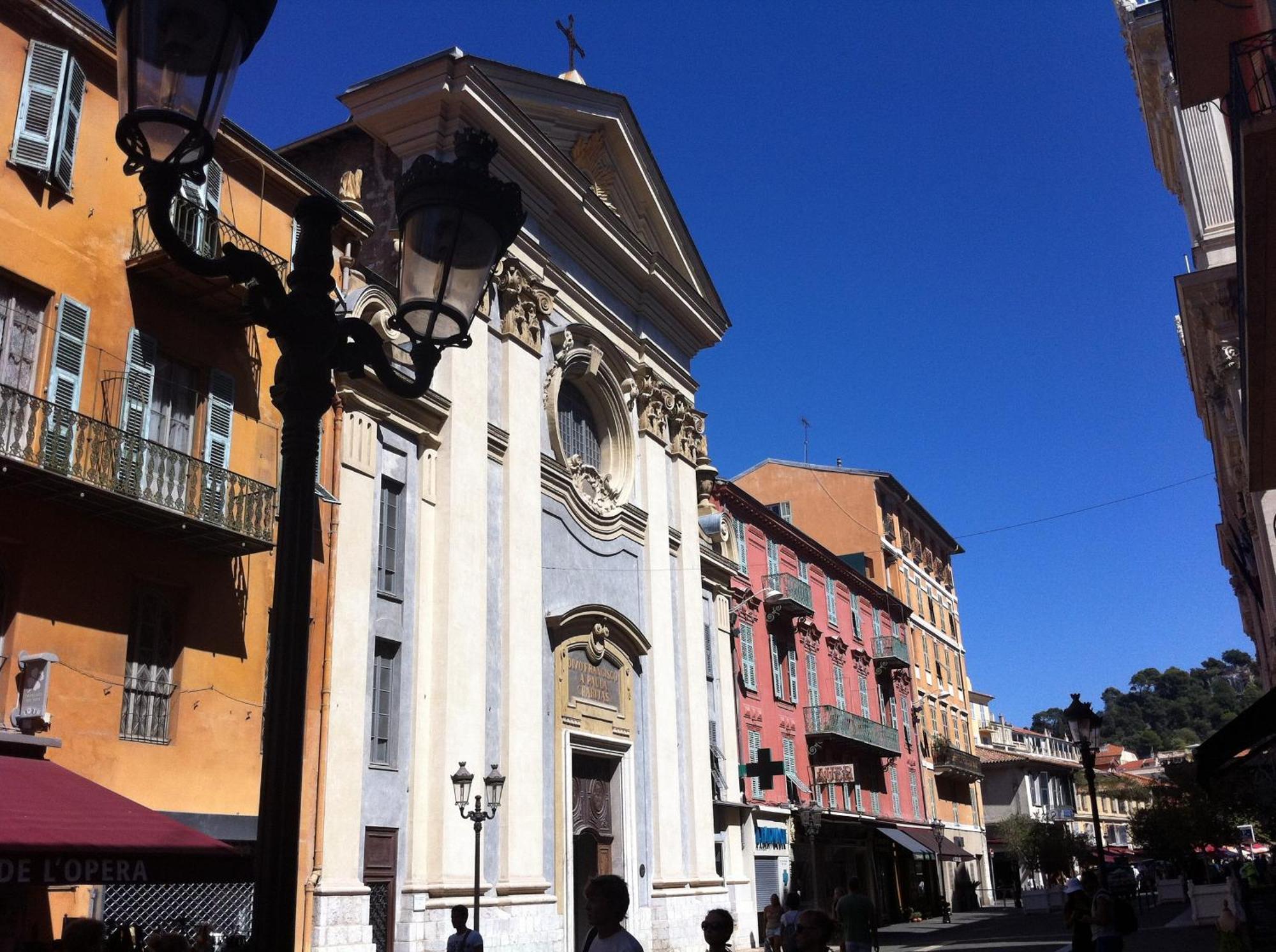 Hotel Cresp Nisa Exterior foto