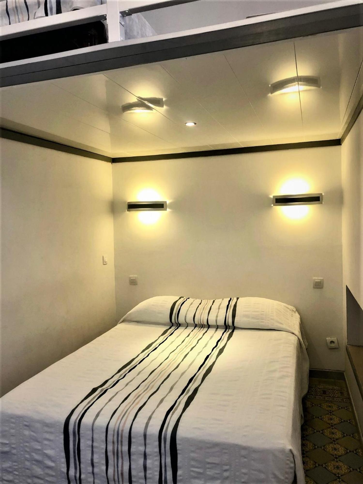 Hotel Cresp Nisa Cameră foto
